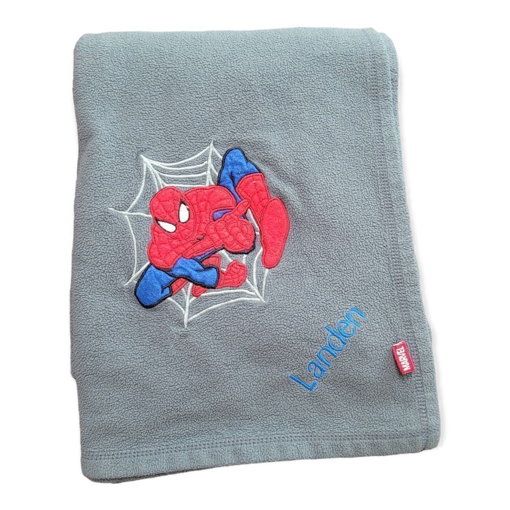 Marvel spiderman "Landen" throw